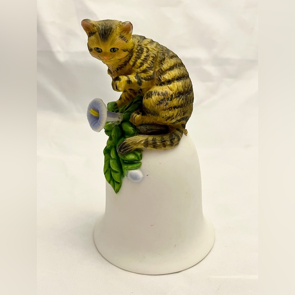 Vintage Porcelain Bell with Striped Cat and Flowers, EUC